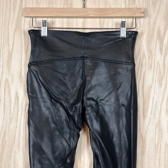 SPANX Faux Leather Leggings Black - Picture 9 of 11